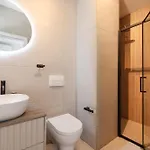 Crowonder Bura With Heated Swimming Pool And Jacuzzi * Privlaka (Zadar)