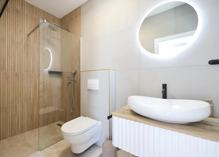 Villa Crowonder Bura With Heated Swimming Pool And Jacuzzi Privlaka (Zadar)